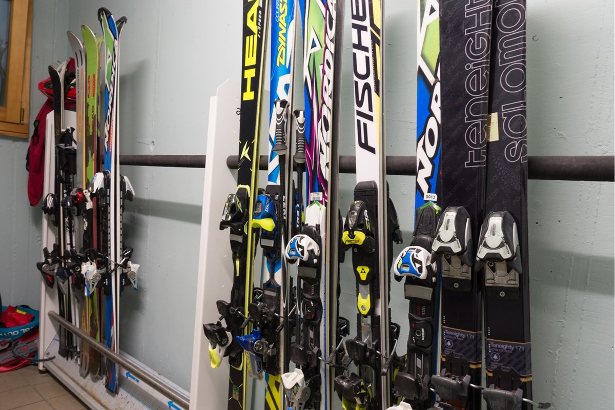 Wohnung - Vermietung - Zermatt, Wallis - Ski_Raum (2) Webseite.jpg - 117400002-370
