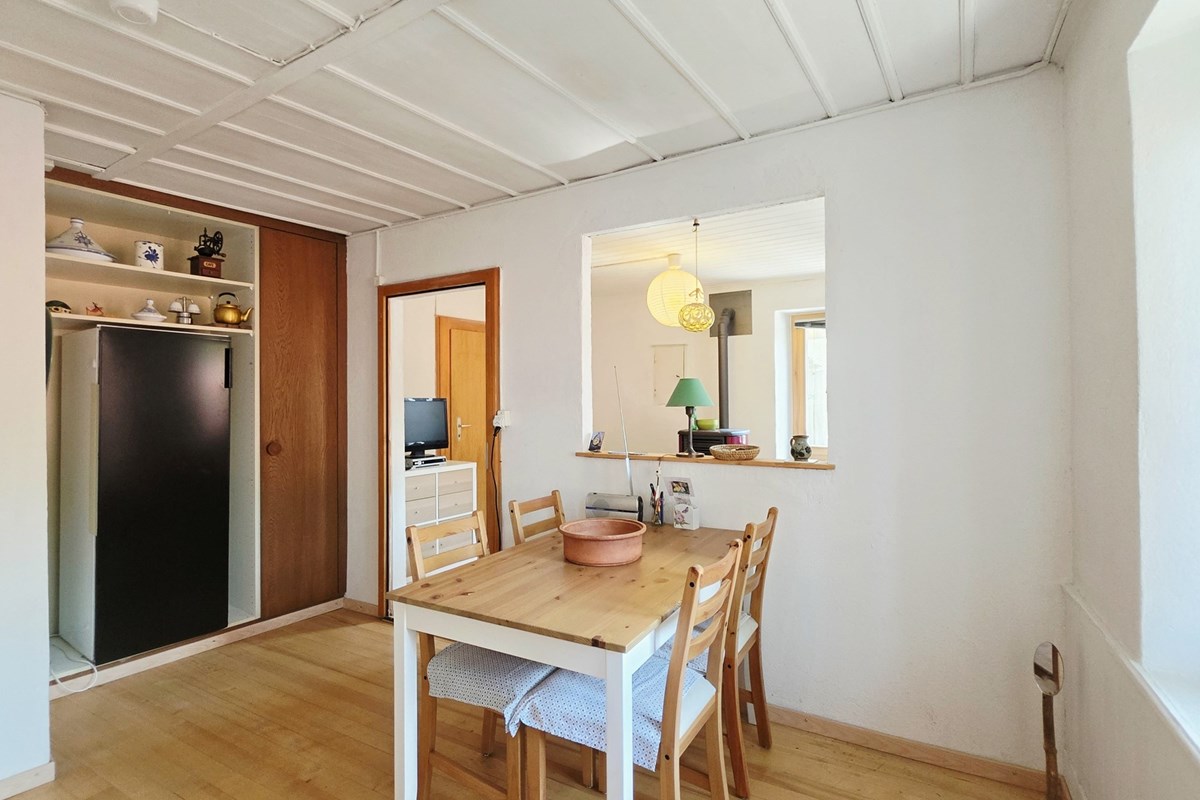 Einfamilienhaus - Kauf - Leuk Stadt, Wallis - EFH Leuk-Stadt_Essbereich.jpg - Küche - 119101007-743