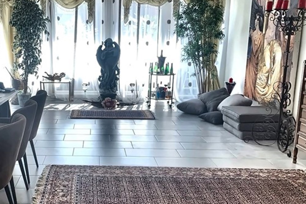 Einfamilienhaus - Kauf - Fehraltorf, Zürich - Entree EG.JPG - 110161022-331