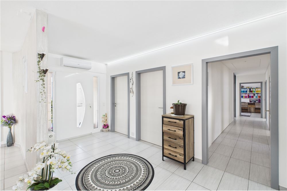 Residential - Multi-Family - Biasca, Tessin - CH - 77 - 119001091-66