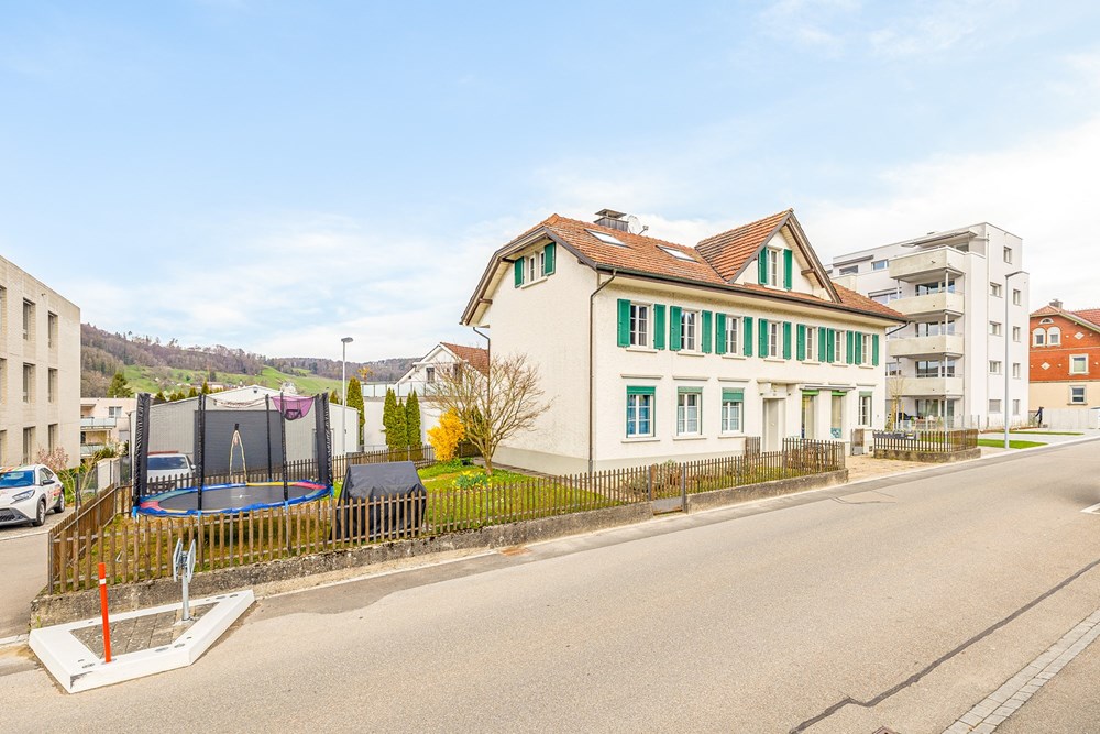 Mehrfamilienhaus - Kauf - Pfungen, Zürich - MS9A3874-HDR-Edit.jpg - 110161064-86