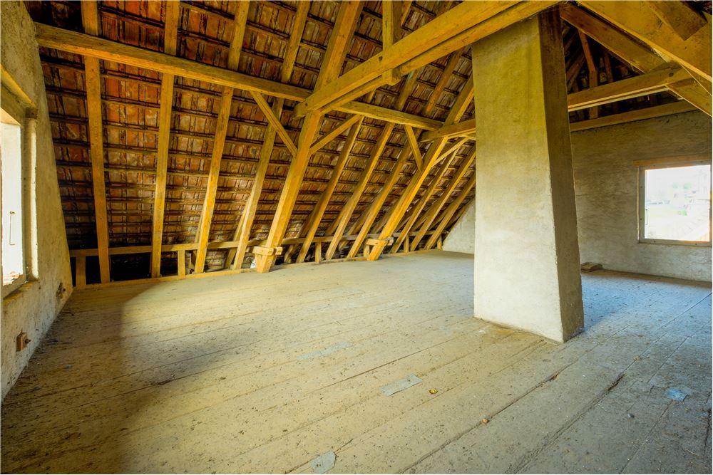 Bauernhaus - Kauf - Kerzers, Freiburg - Dachstock mit Ausbaupotential - 111271002-33