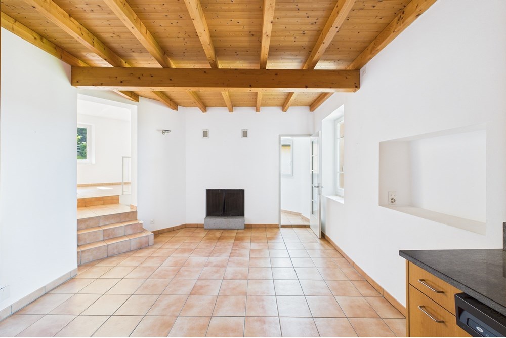 Einfamilienhaus - Kauf - Iseo, Tessin - 9. Soggiorno.jpg - 119001097-16