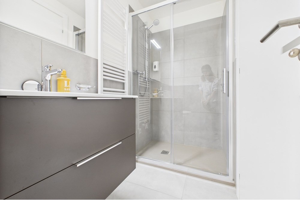 Mehrfamilienhaus - Kauf - Morcote, Tessin - CAM02262G0-PR0519-STILL064.jpg - 119921001-346