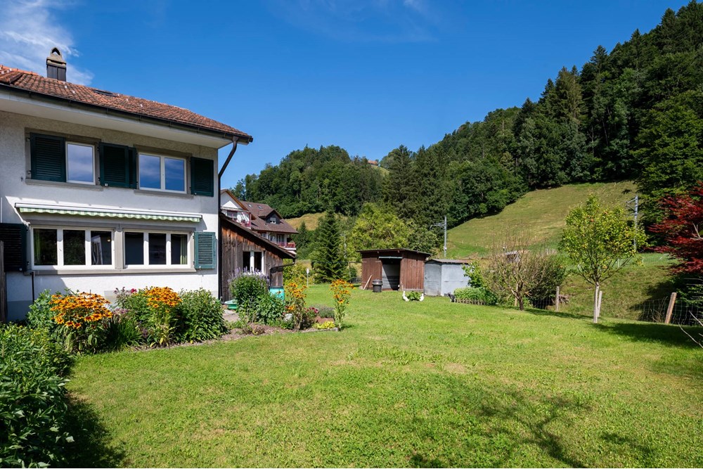 Doppelhaushälfte - Kauf - Fischenthal, Zürich - 007 - Tösstalstrasse 333, 8497 Fischenthal (Daniel Blake Fotografie).jpg - 110460007-1289