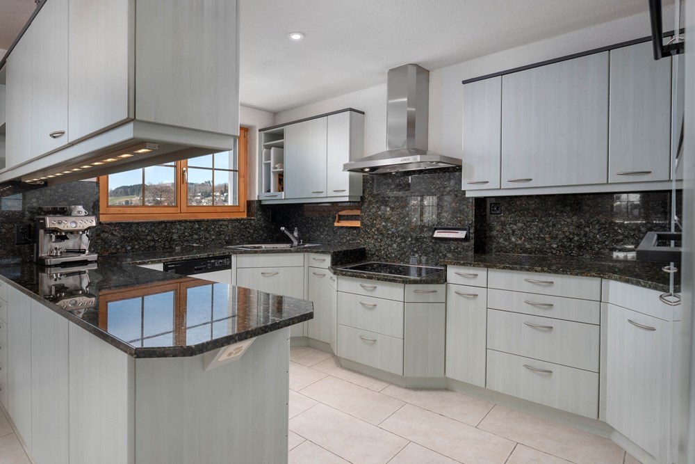 Maisonette - Kauf - Bäretswil, Zürich - 015 - Bettswilerstrasse 12, 8344 Bäretswil (Daniel Blake Fotografie).jpg - 110460007-1316