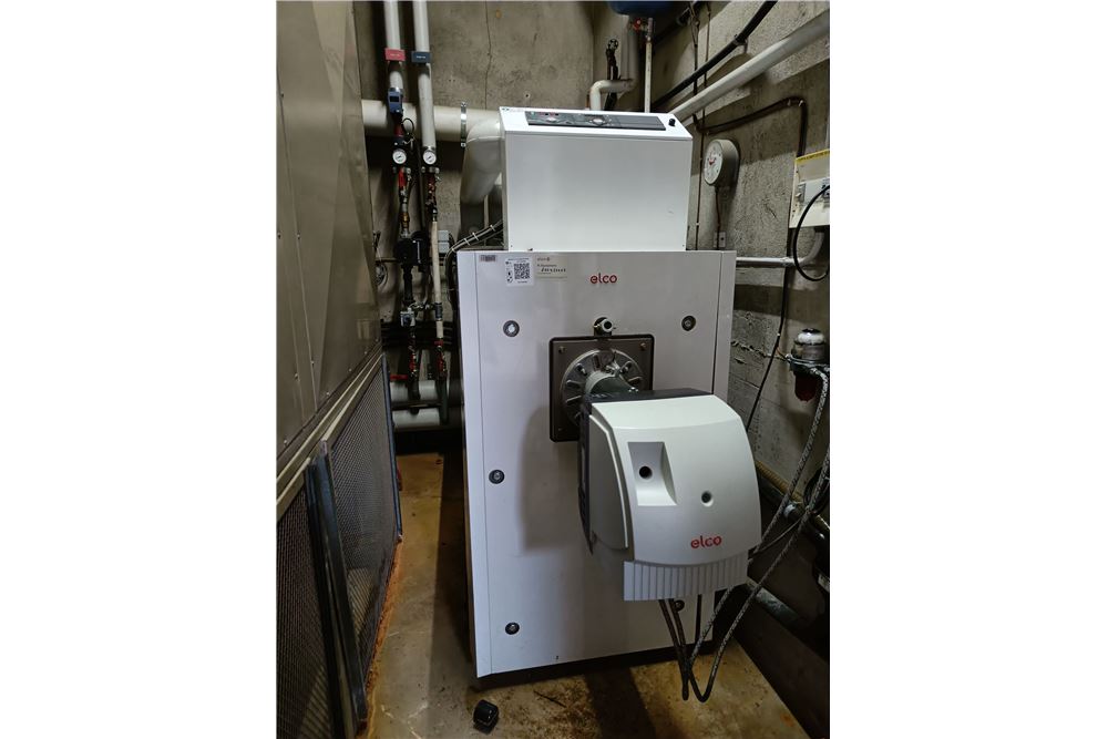 บ้านที่กั้นเป็นสองส่วน - อุตสาหกรรม - Biasca, Tessin - CH - 45 - 119001001-2933