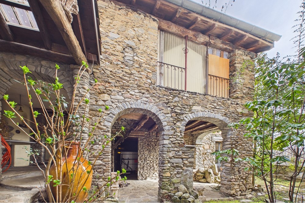 Einfamilienhaus - Kauf - Breno, Tessin - CAM02676G0-PR0072-STILL013.jpg - 119001099-100