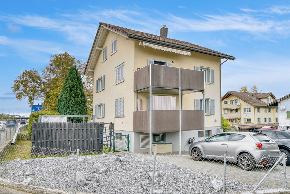 Wohnblock - Kauf - Galgenen, Schwyz - NR_08497.jpg - 118471002-280