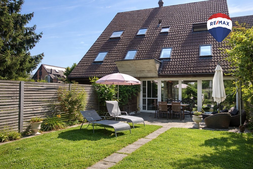 Einfamilienhaus - Kauf - Fehraltorf, Zürich - Titelbild Ballon.png.jpg - 110161022-331