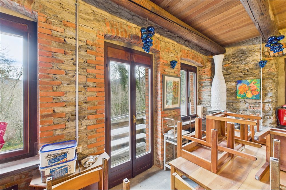 Comercial - Comercio/Tienda - Monteggio, Tessin - CH - 9 - 119001050-305