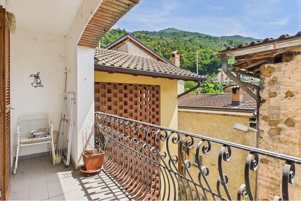 Einfamilienhaus - Kauf - Brusino Arsizio, Tessin - CAM02526G0-PR0094-STILL015_.jpg - 110410011-28