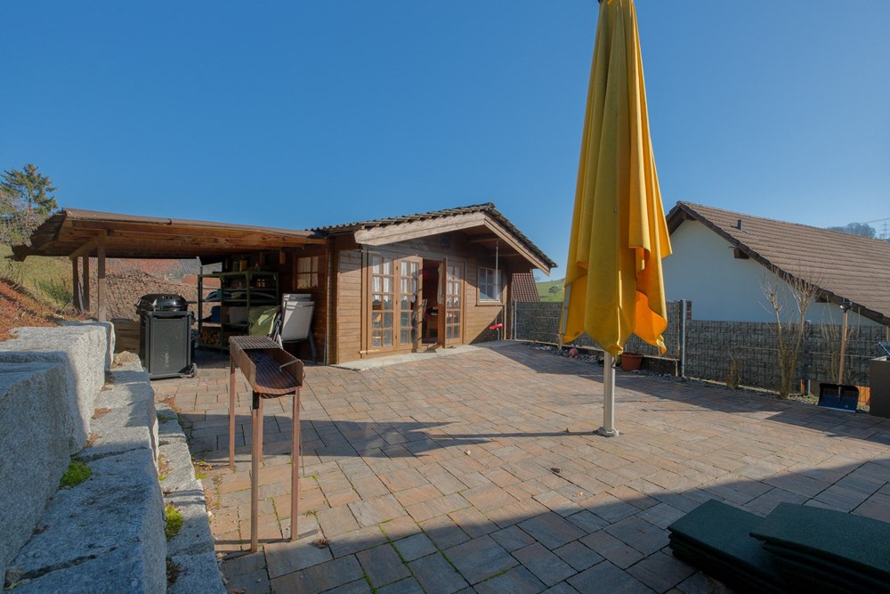 Einfamilienhaus - Kauf - Oberhofen, Aargau - Einfamilienhaus_Roosmattstrasse 168_Oberhofen_zuverkaufen_remaxbrugg (5).jpg - 115360003-548