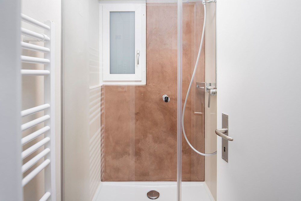 Einfamilienhaus - Vermietung - Bäretswil, Zürich - 11 - Hinterer Engelstein 13, 8344 Bäretswil - Karin Schönbächler REMAX Wetzikon (Daniel Blake Fotografie).jpg - 110460007-1320