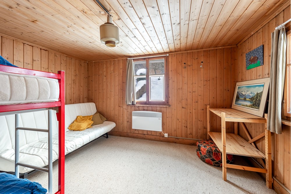 Einfamilienhaus - Kauf - Rüti GL, Glarus - 500kb_20260116_10580303_015.jpg - 118641001-911