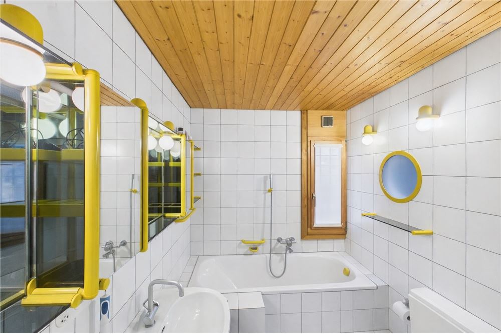 Prédio Habitacional - Moradia em Banda - Carona, Tessin - CH - 9 - 119001001-2949