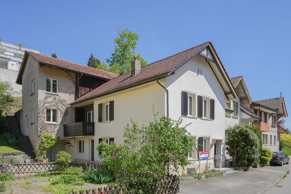 Einfamilienhaus - Kauf - Etzgen, Aargau - etzgen dorfstrasse april 2026 (14 von 17).jpg - 110091020-149