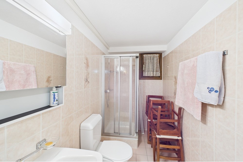 Villa - Kauf - Pregassona, Tessin - CAM02262G0-PR0636-STILL090.jpg - 119001097-31