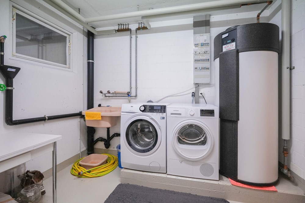 Einfamilienhaus - Kauf - Bözen, Aargau - boezen-unterdenreben-efh-innen-zukaufen-remaxfrick (2 von 70).jpg - 110091020-154