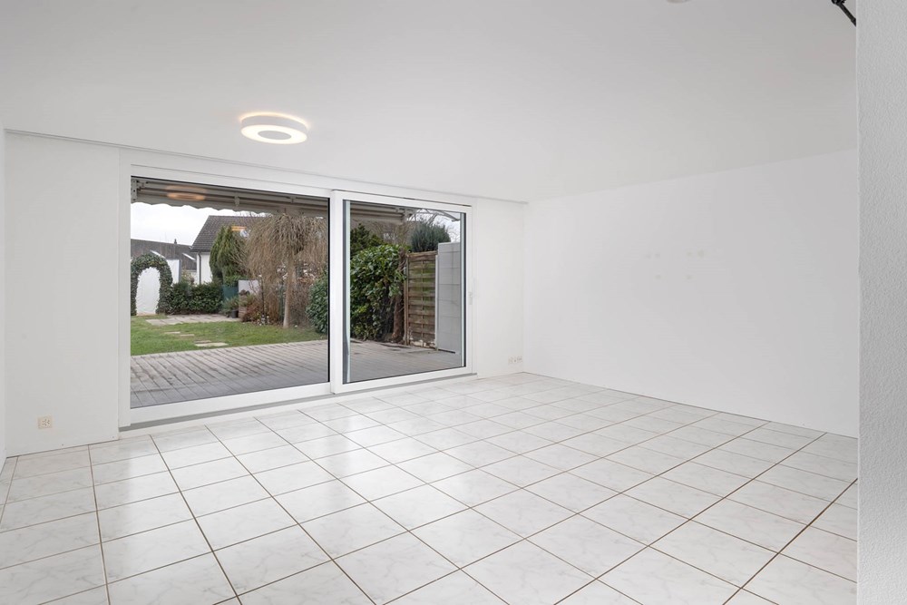 Reihenhaus - Kauf - Remetschwil, Aargau - 028 - Hüslerstrasse 14, 5453 Remetschwil (Daniel Blake Fotografie).jpg - Wohn-/Esszimmer - 111241001-32