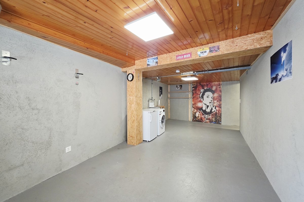 Wohnung - Kauf - Leuk, Wallis - 3.5 Zi-Wohnung in Leuk-Stadt_Mehrzweckraum.jpg - Aufenthaltsraum - 119101007-741