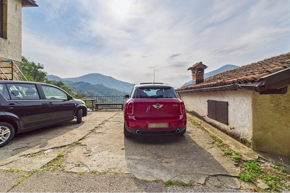 Residenziale - Villa Bifamiliare - Monteggio, Tessin - CH - CAM02262G0-PR0560-STILL002.jpg - 119001001-2948