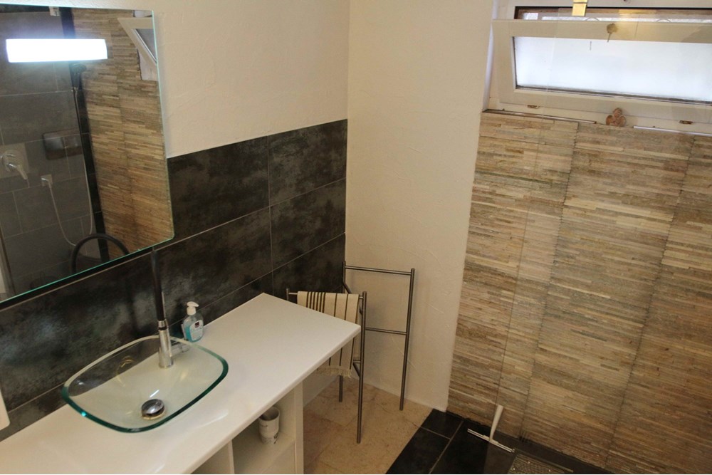 Mehrfamilienhaus - Kauf - Monteggio, Tessin - IMG_0103 bagno ospiti.JPG - 119001050-286