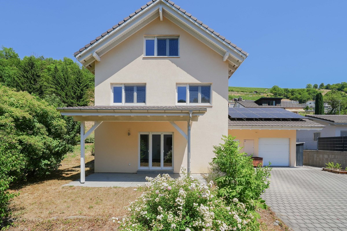 Einfamilienhaus - Kauf - Mettau, Aargau - mettau-breitenstrasse197-efh-zukaufen-remaxfrick-2 (28 von 34).jpg - 110091020-160