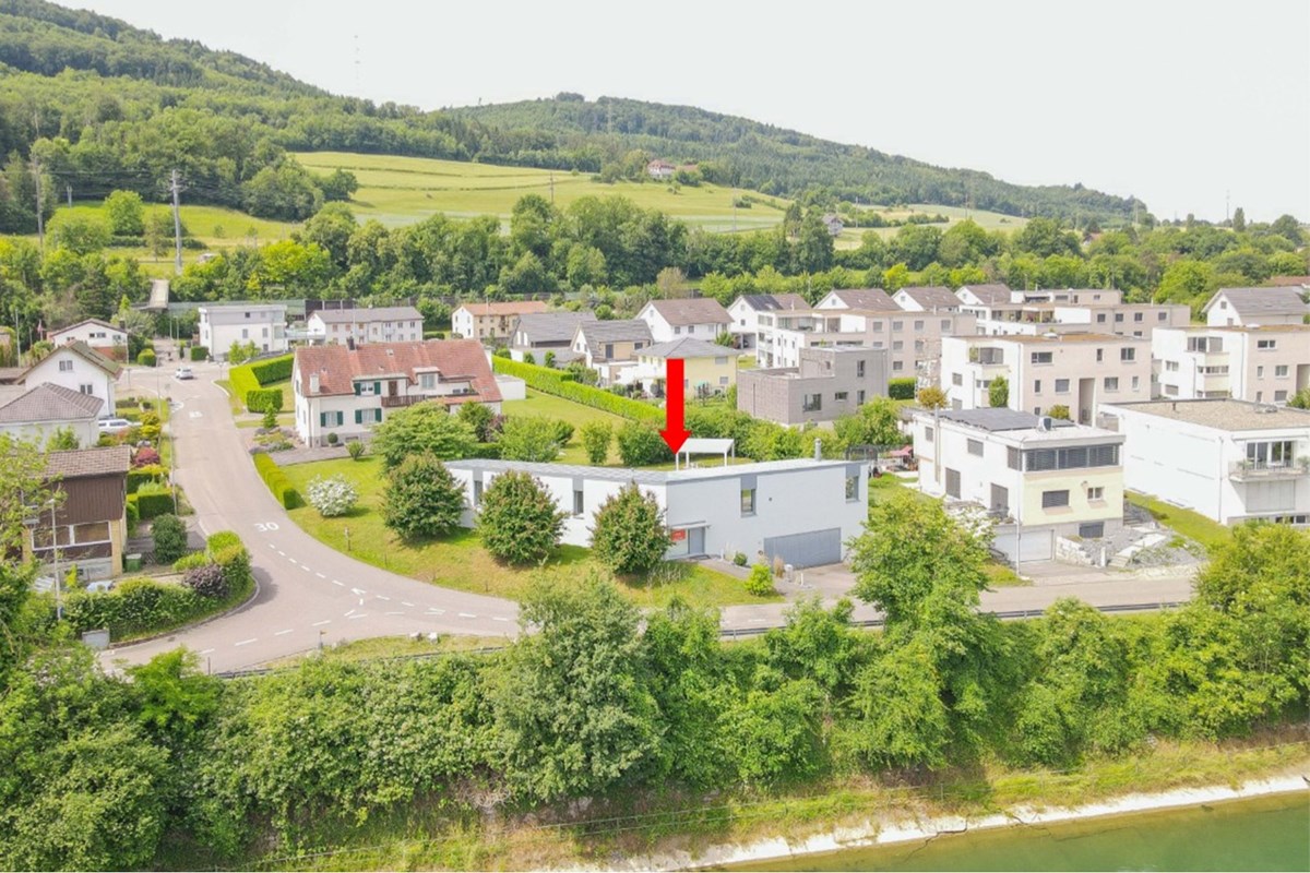 Einfamilienhaus - Kauf - Mumpf, Aargau - Drohne_Pfeil.jpg - 110091020-159