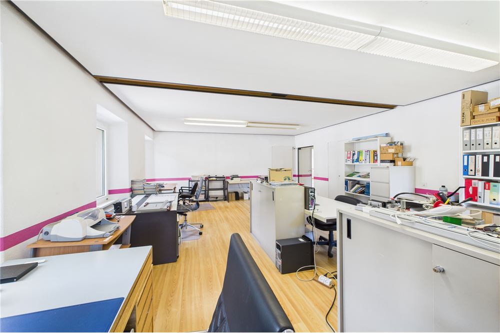 Residential - فيلا مستقله - Quinto, Tessin - CH - 80 - 119001001-2907