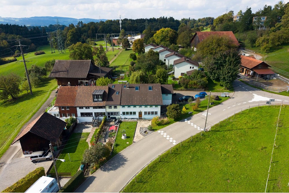 Einfamilienhaus - Kauf - Seegräben, Zürich - 044 - Bertschikerstrasse 50, 8607 Mönchaltorf (Daniel Blake Fotografie).jpg - 110460007-1300