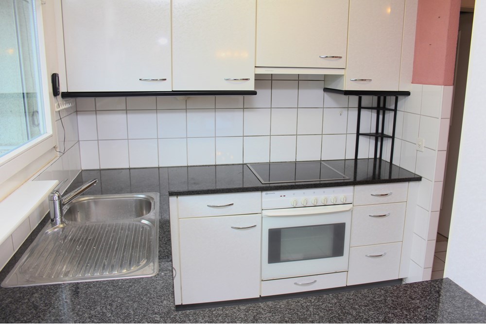 Wohnung - Kauf - Liestal, Basel-Landschaft - Kü_0441.JPG - 110031007-346