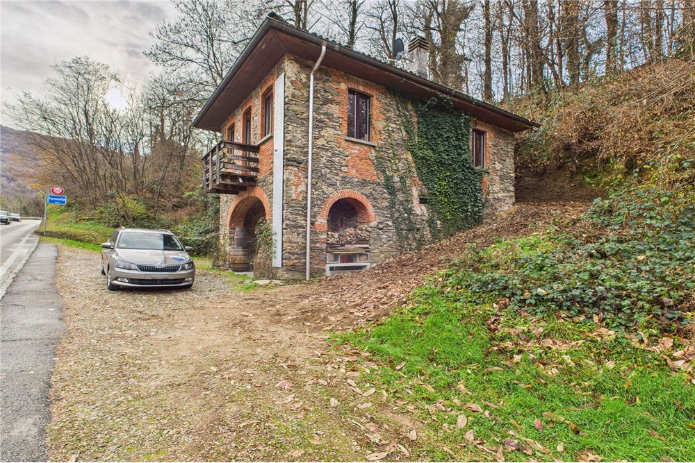 Comercial - Comercio/Tienda - Monteggio, Tessin - CH - 4 - 119001050-305