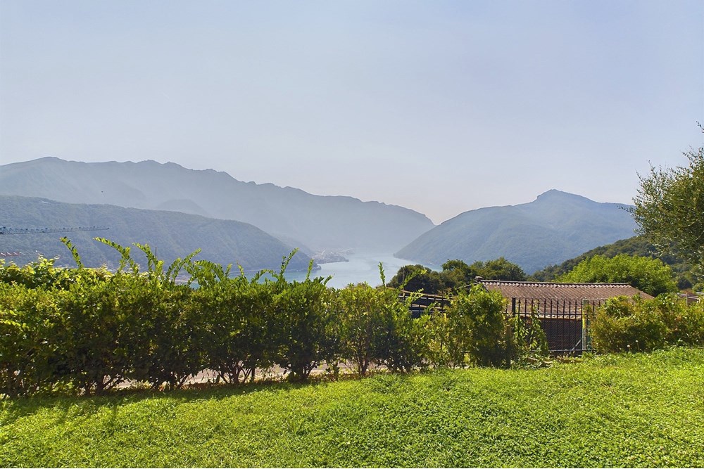 Einfamilienhaus - Kauf - Carona, Tessin - CAM02262G0-PR0336-STILL079.jpg - 119921001-335