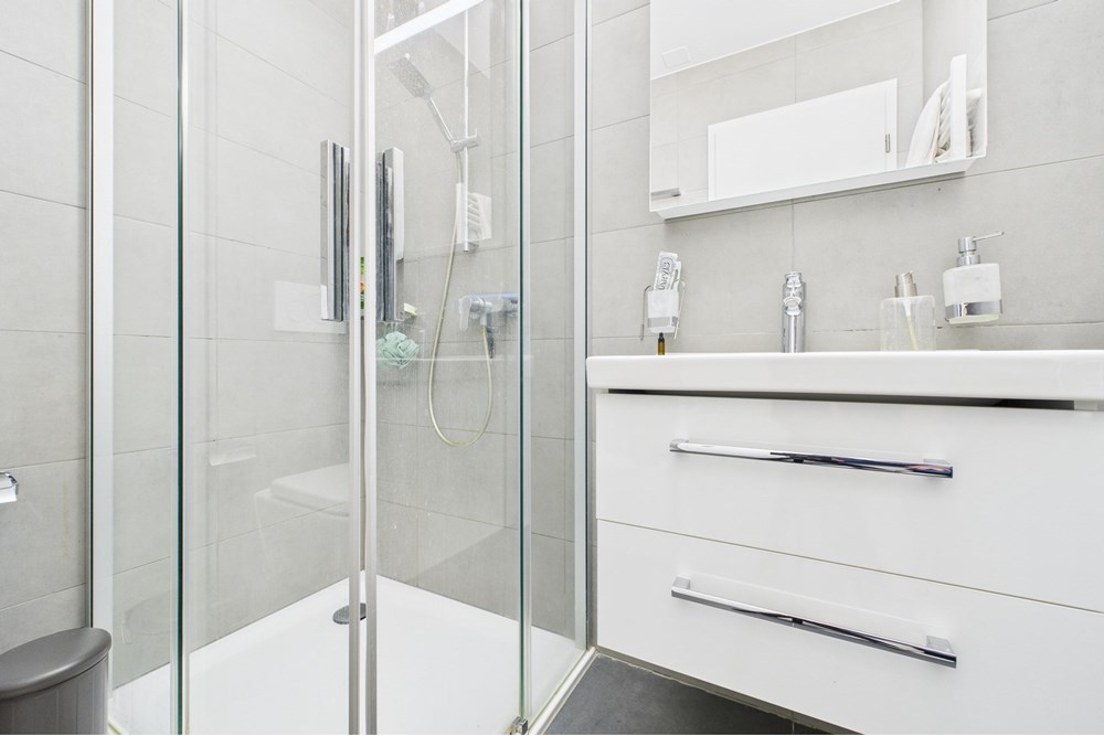 Wohnung - Kauf - Lugano, Tessin - CAM02262G0-PR0577-STILL024.jpg - 119921001-408