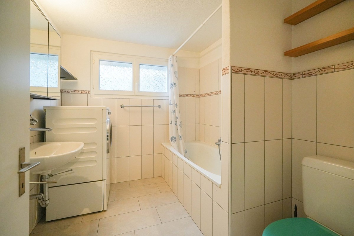 Einfamilienhaus - Kauf - Frick, Aargau - frick-kirchmattweg8-innen-efh-zukaufen-remaxfrick (4 von 13).jpg - 110091005-1549