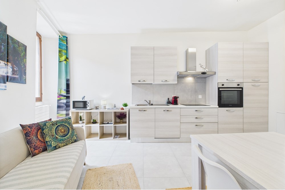 Mehrfamilienhaus - Kauf - Morcote, Tessin - CAM02262G0-PR0519-STILL011.jpg - 119921001-346