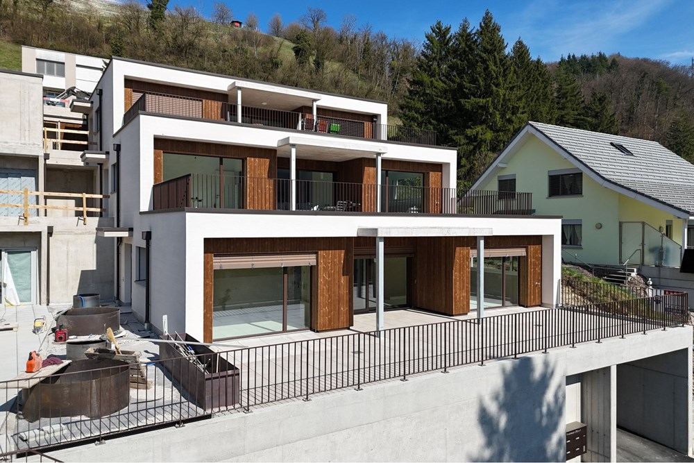 Wohnung - Kauf - Mettau, Aargau - Mettau_Terassenhäuser_Zu VerkaufenRemax_Brugg (2).jpg - 115360003-538