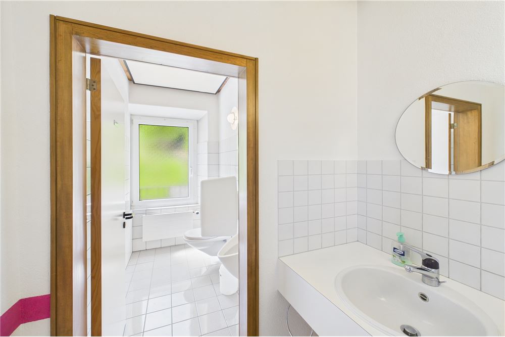 Residential - فيلا مستقله - Quinto, Tessin - CH - 82 - 119001001-2907