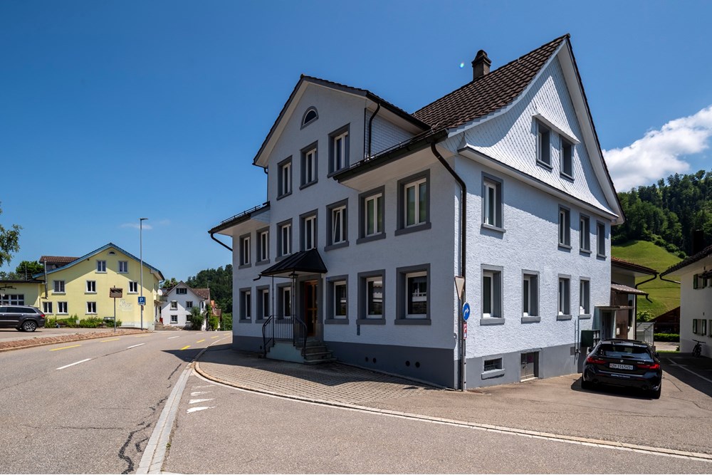 Mehrfamilienhaus - Kauf - Fischenthal, Zürich - DBF_3951-HDR.jpg - 110460007-1303