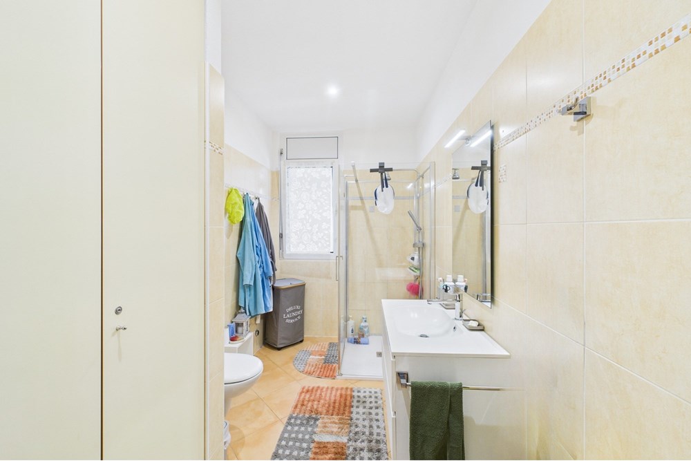 Doppelhaushälfte - Kauf - Melano, Tessin - Foto giusta bagno per p 8.jpg - 119001097-30