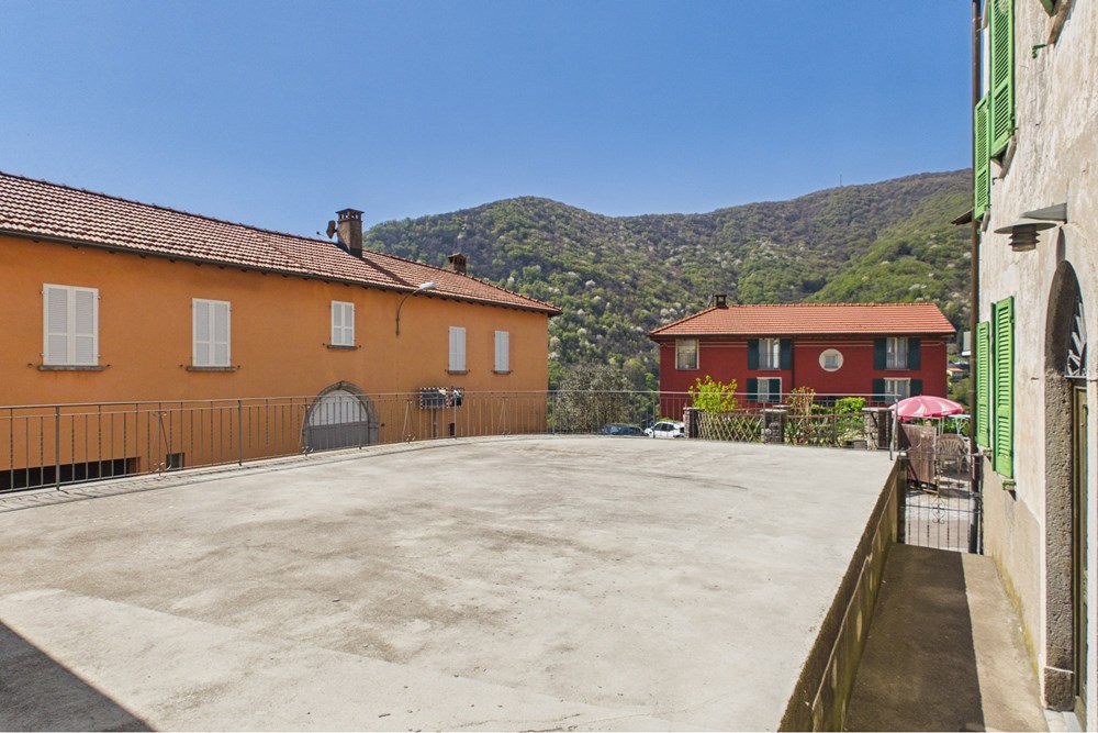 Mehrfamilienhaus - Kauf - Caneggio, Tessin - CAM02526G0-PR0129-STILL006_.jpg - 110410011-59