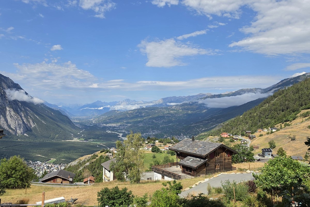 Wohnung - Kauf - Guttet-Feschel, Wallis - 2.5 Zimmerwohnung in Guttet_Aussicht.jpg - 119101007-744