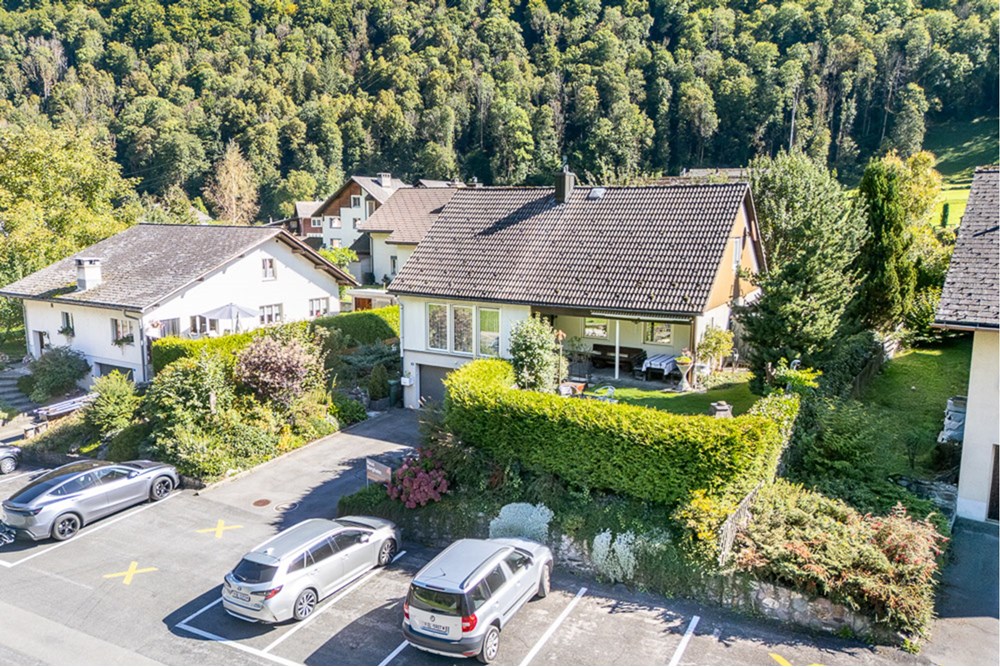 Einfamilienhaus - Kauf - Matt, Glarus - 500kb_20250918_17272222_038.jpg - 118641001-896