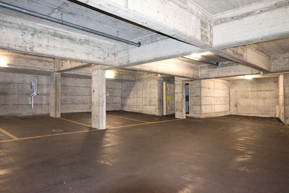 Ferienwohnung - Kauf - Orselina, Tessin - TG-Stellplatz.jpg - 111181001-23