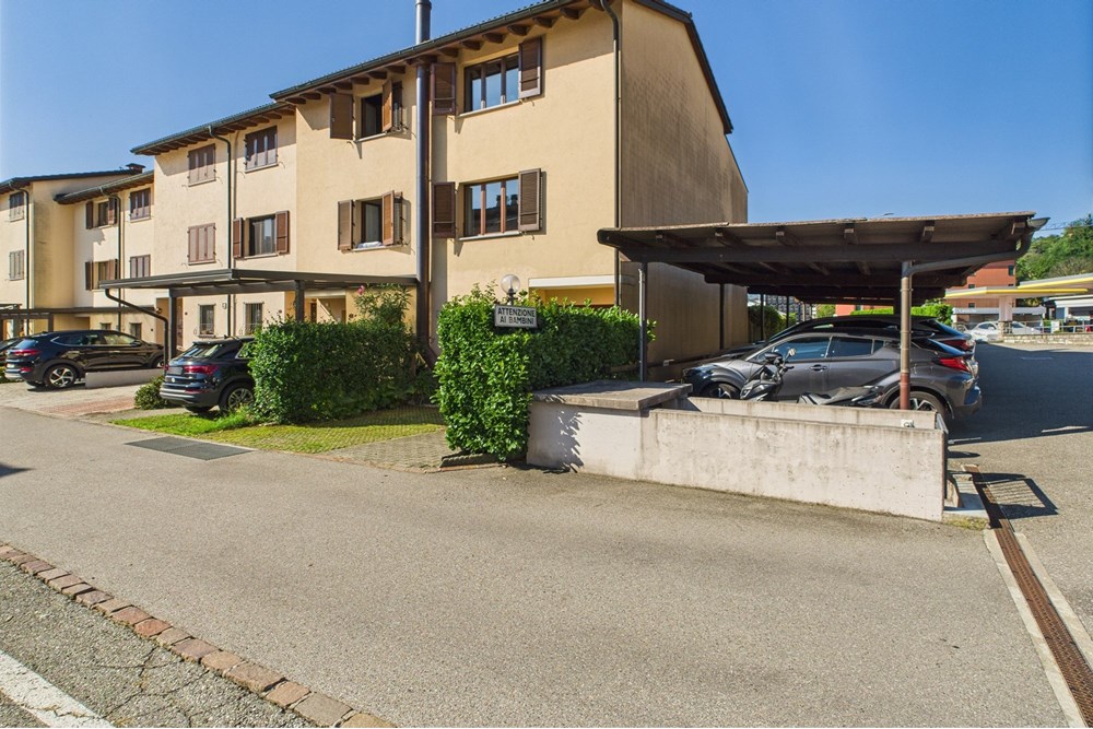 Prédio Habitacional - Casa - Caslano, Tessin - CH - CAM02262G0-PR0552-STILL002.jpg - 119001076-160