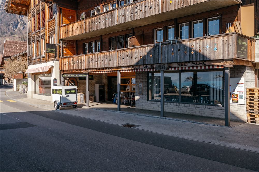 Gewerbe - Einzelhandel - Vermietung - Brienz BE, Bern - 1 - 111211001-97