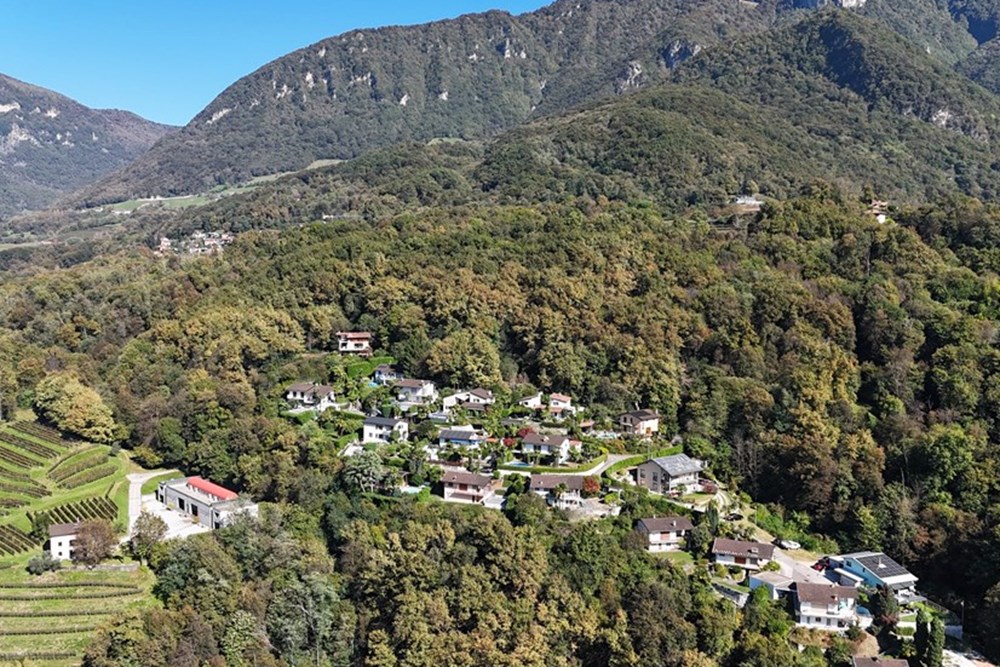 Einfamilienhaus - Kauf - Rovio, Tessin - Descrizione loc1JPG.JPG - 119001097-27