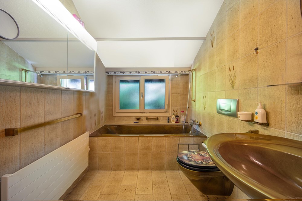 Villa - Kauf - Vitznau, Luzern - 253A6628.jpg - Badezimmer - 119871001-102