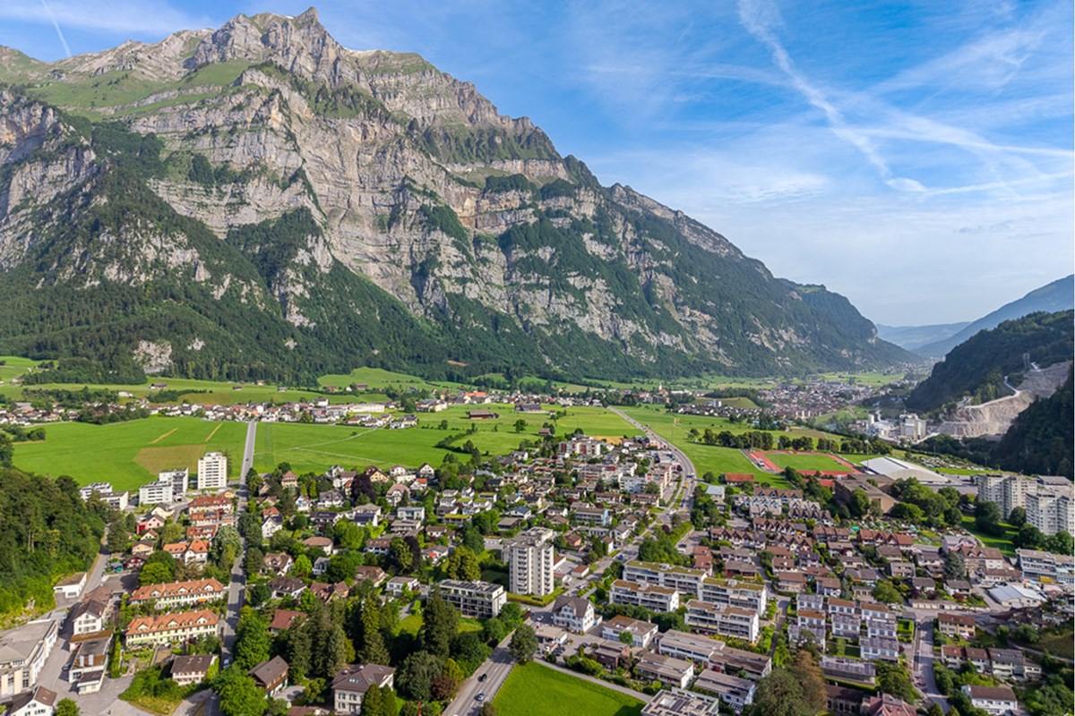 Wohnung - Kauf - Glarus, Glarus - 500kb_20260616_08545151_031.jpg - 118641001-935